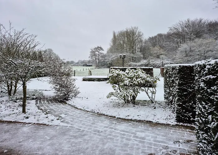 Luxe Op De Veluwe Met Tuin In בית נופש *