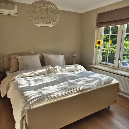 Luxe Met Airco Op Veluwe Met Tuin In Casa de Férias *
